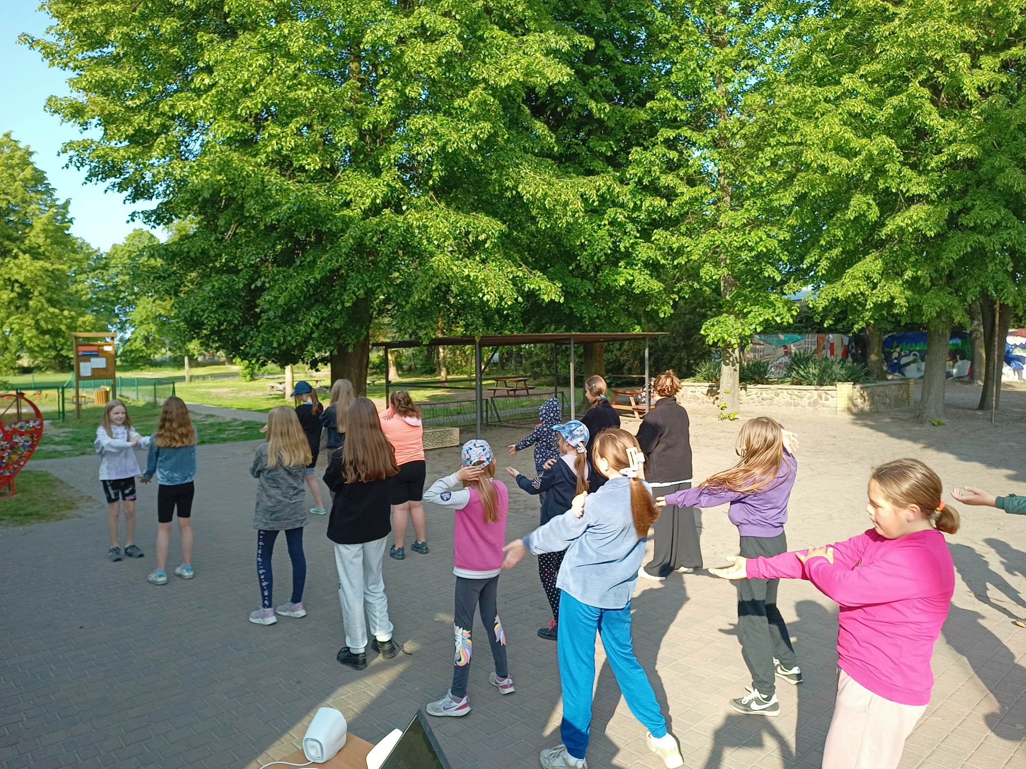 Zdjęcie z wydarzenia Biwak w Urbanowie pn. Sejdżio i jej bobry