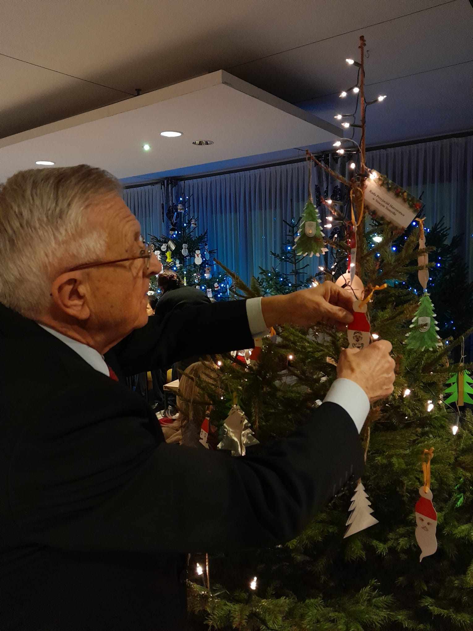 Zdjęcie z wydarzenia Najpiękniej przystrojona choinka #2