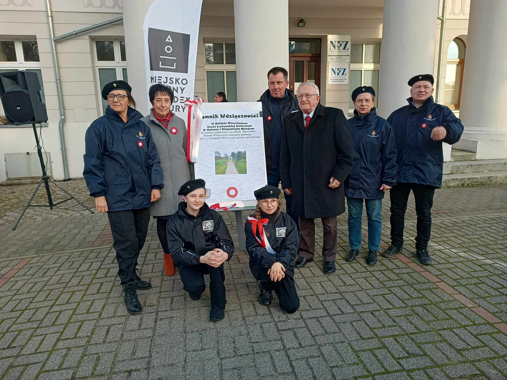 Zdjęcie z wydarzenia Odsłonięcie Pomnika Wdzięczności w Lwówku - 11.11.23