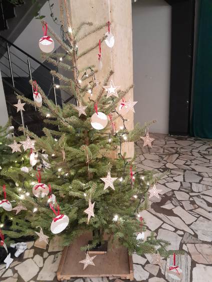 Zdjęcie z wydarzenia Najpiękniej przystrojona choinka #3